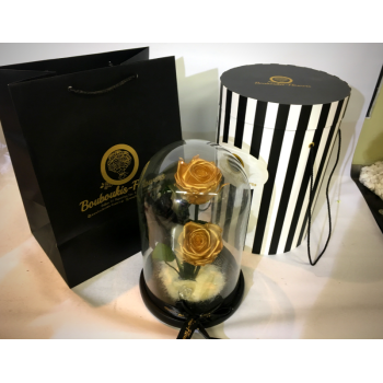 Beauty And The Beast Triple With Black And Gold Roses Campana